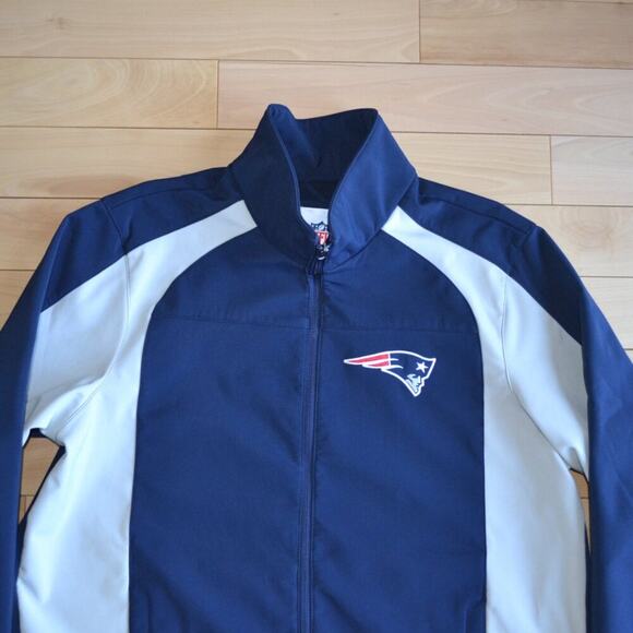 NFL New England Patriots Football Jacket Size L - Picture 2 of 4